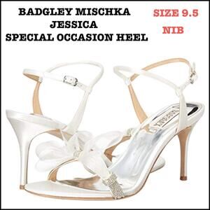 🆕 NIB BADGLEY MISCHKA COLLECTION JESSICA SPECIAL OCCASION SANDALS SZ 9.5 $225